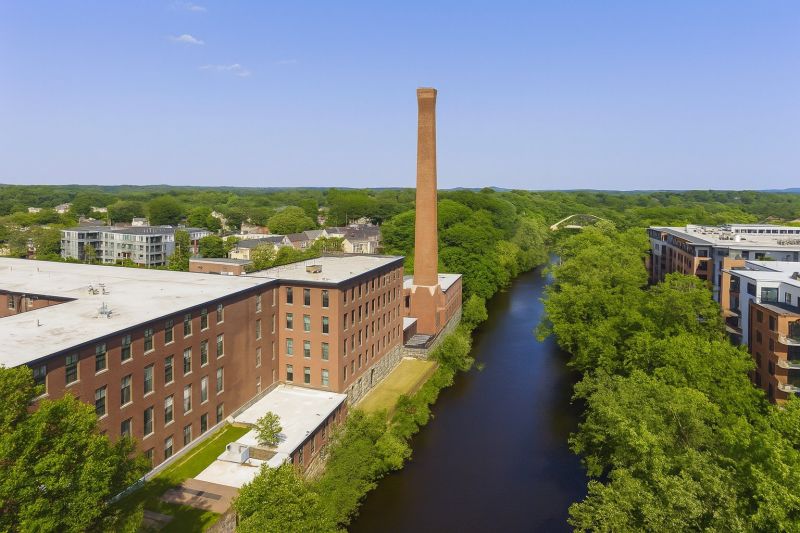 Best Siding Repair pros in Waltham, MA